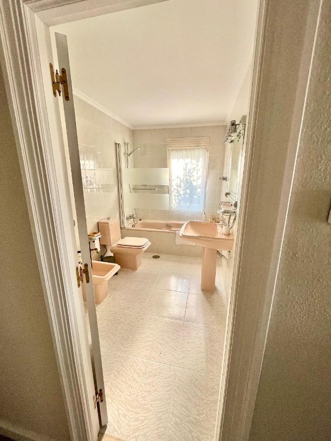 La Casa De La Buganvilla Gijón Zewnętrze zdjęcie